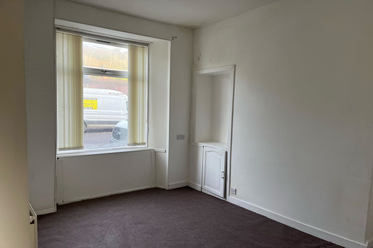 1 Bedroom   Flat
