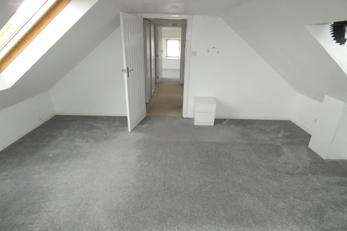 0 Bedroom   House