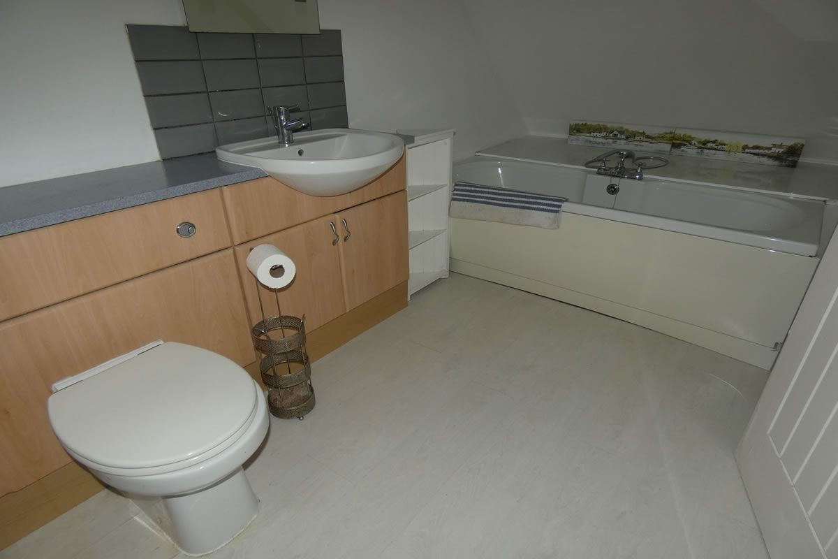 0 Bedroom   House