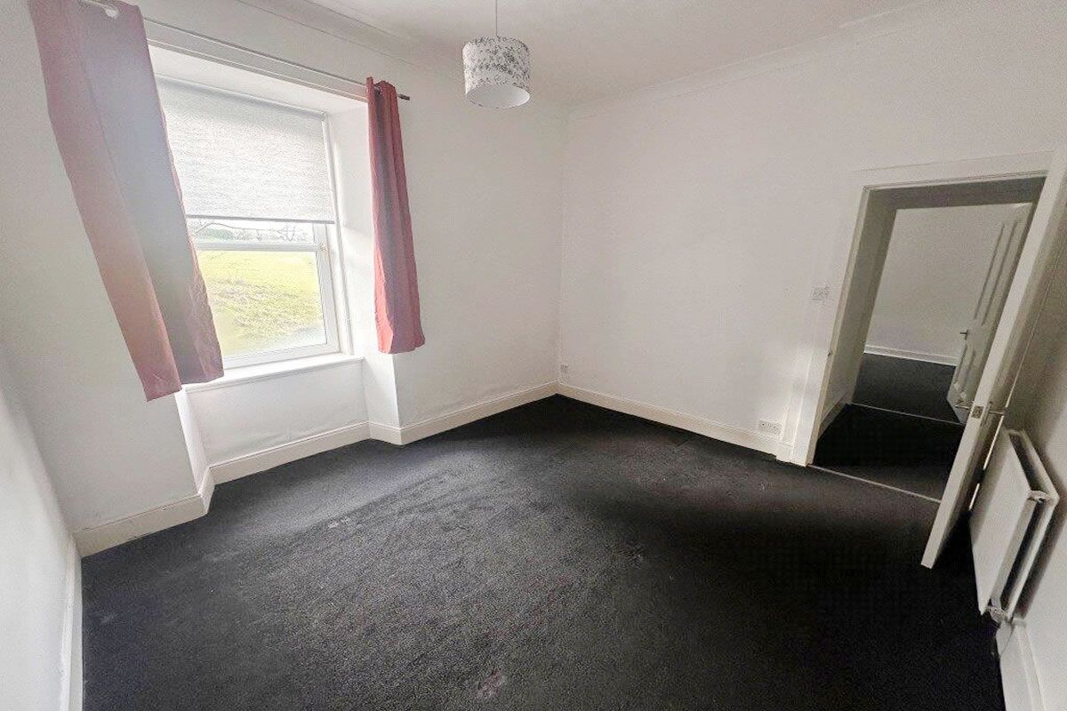 1 Bedroom   Flat