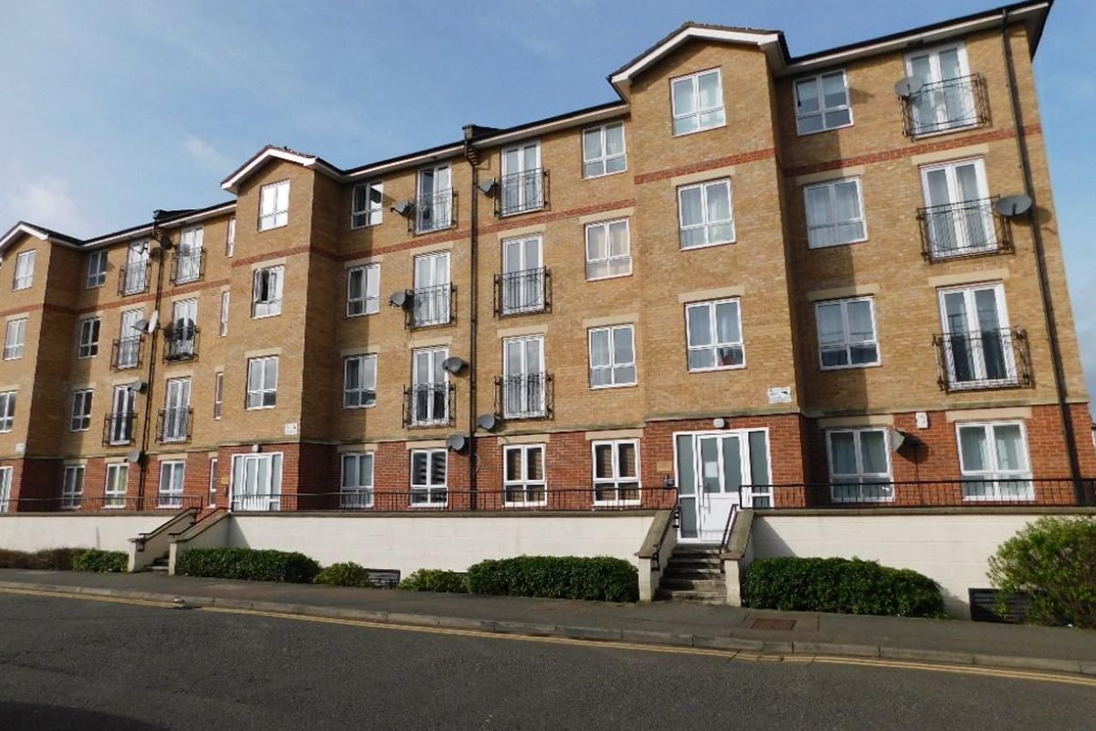 3 Bedroom   Flat