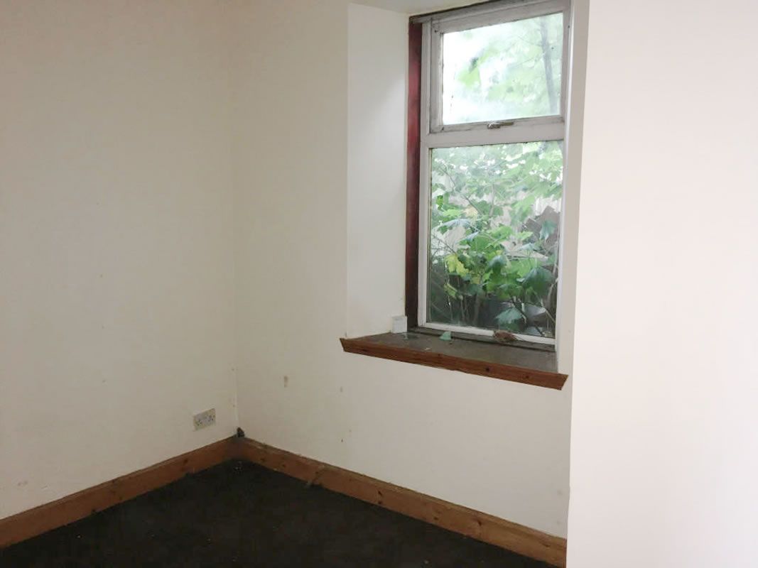 2 Bedroom   Flat