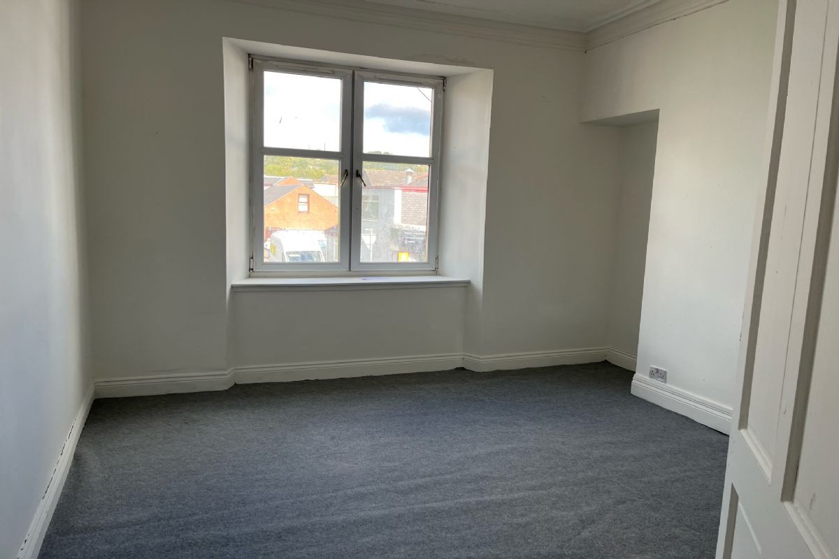 2 Bedroom   Flat