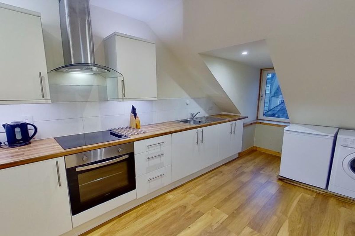 3 Bedroom   Flat