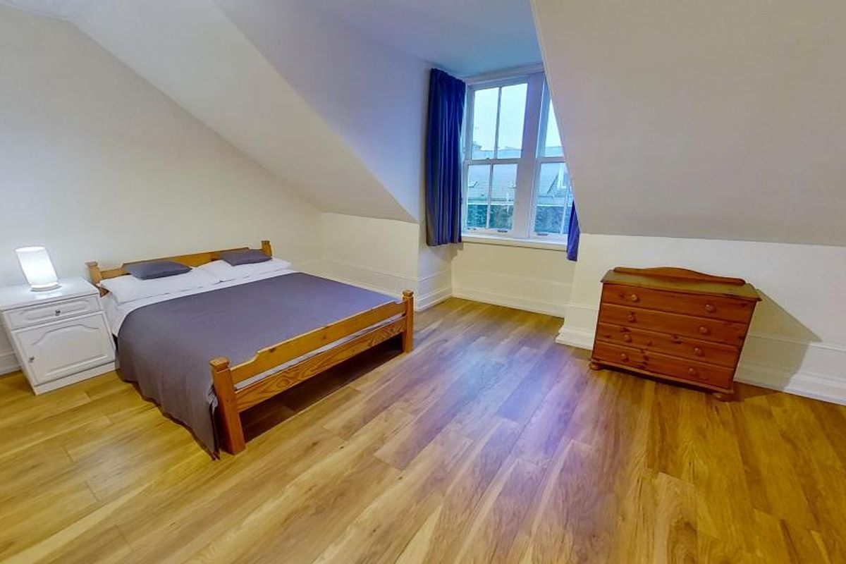 3 Bedroom   Flat