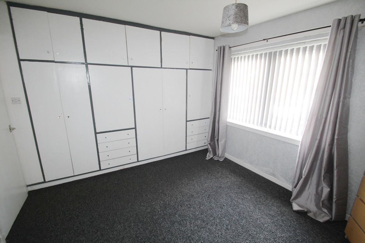 2 Bedroom   Flat