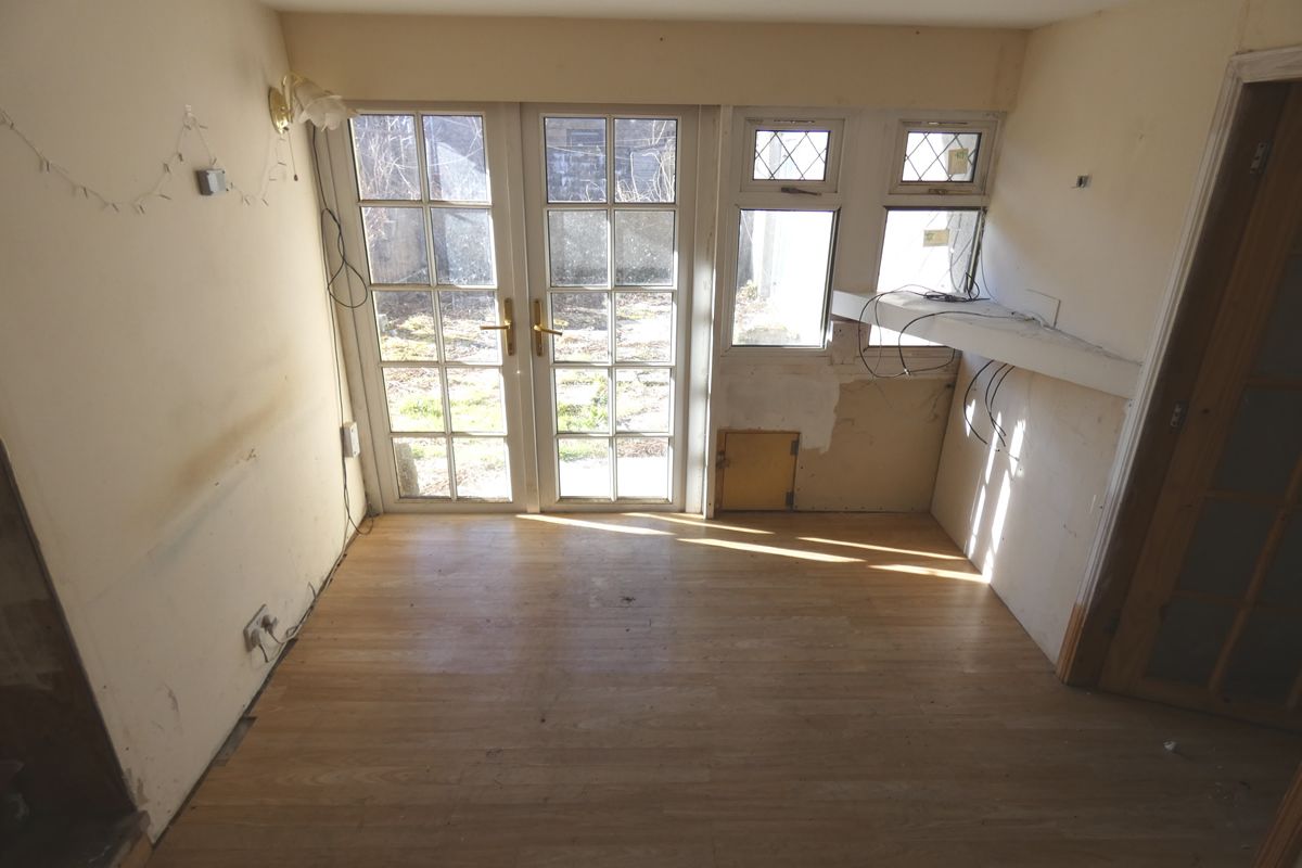 4 Bedroom   House