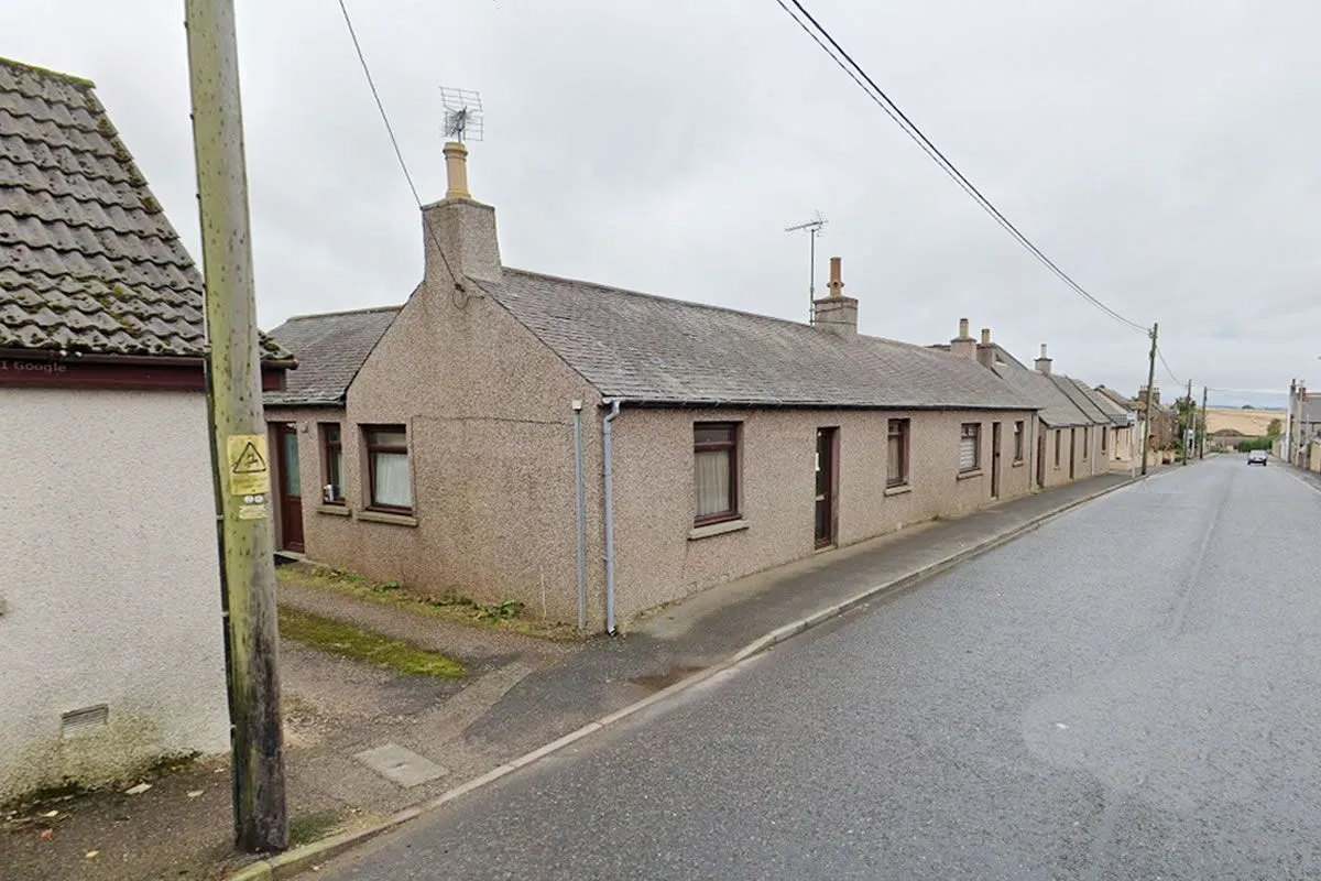 2 Bedroom   House