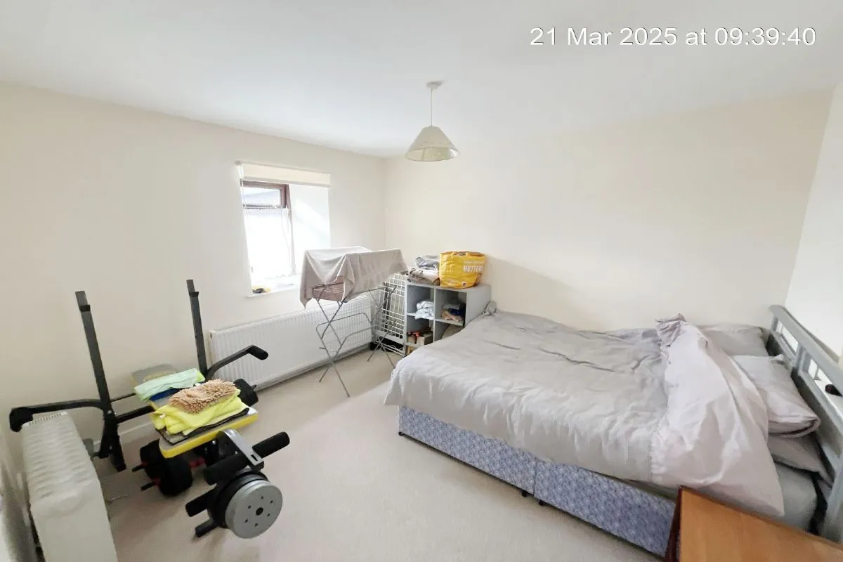 2 Bedroom   House