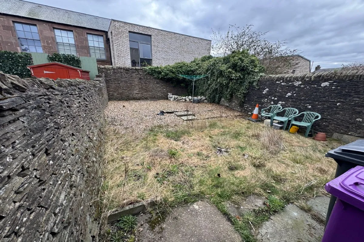 3 Bedroom   Flat