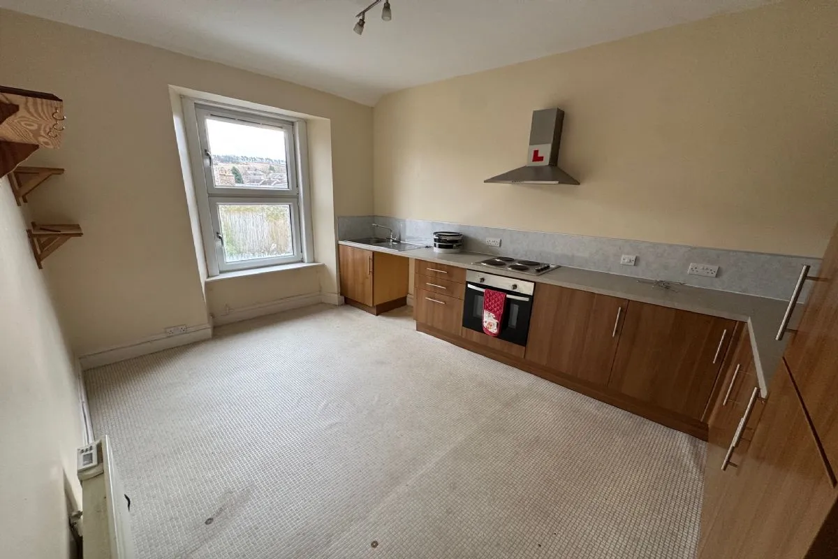 3 Bedroom   Flat