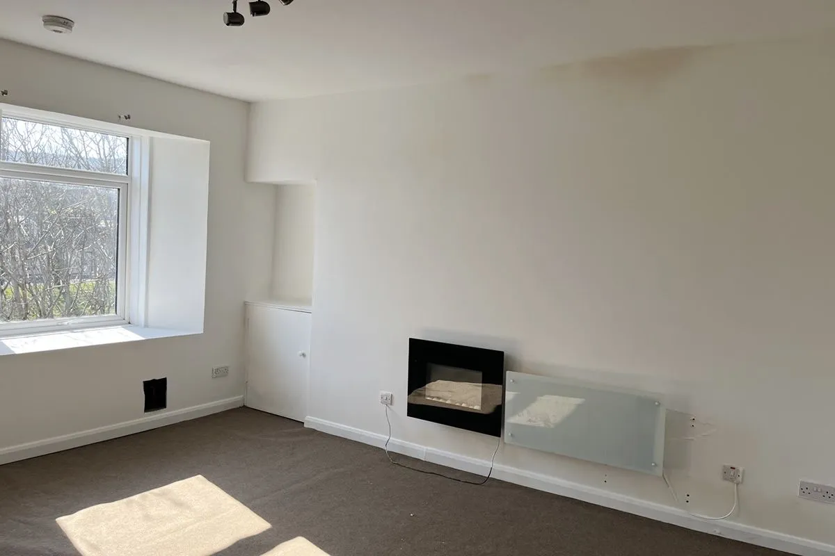 1 Bedroom   Flat