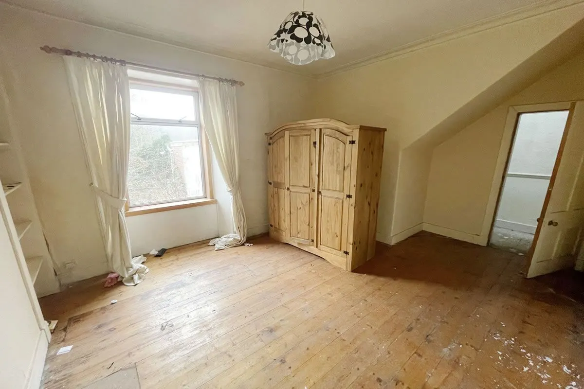 3 Bedroom   House