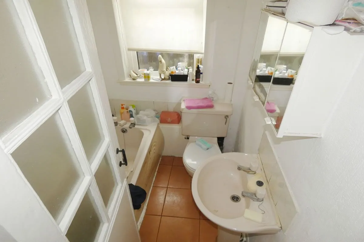 2 Bedroom   House