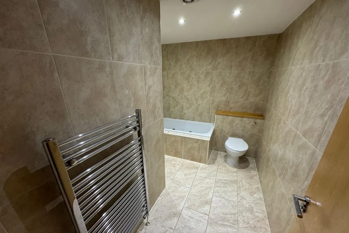 1 Bedroom   Flat
