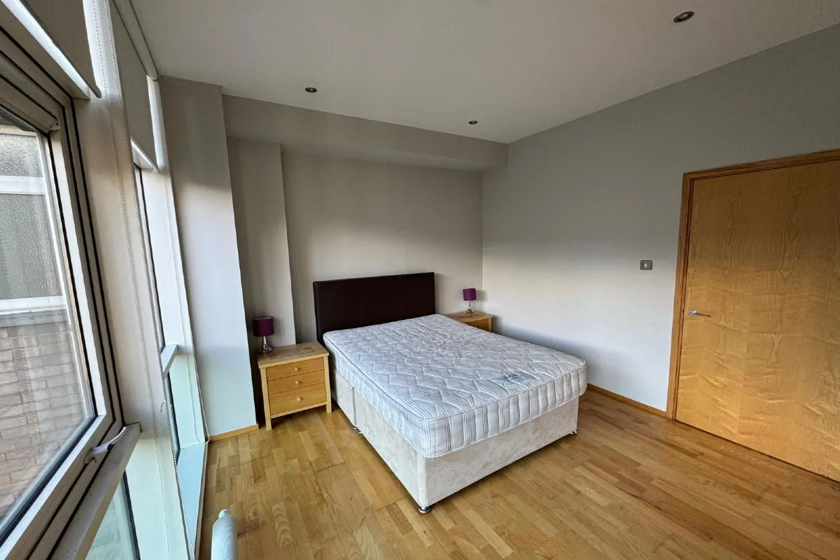 1 Bedroom   Flat