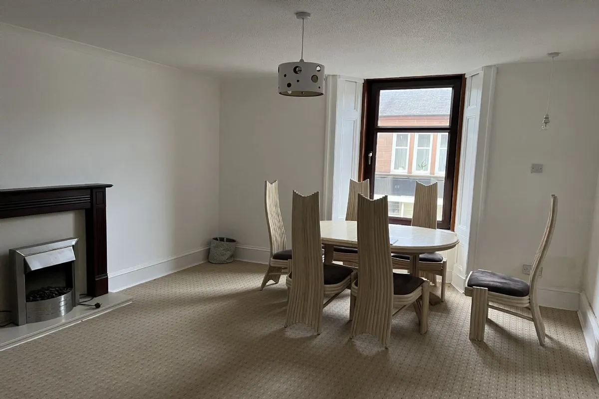 1 Bedroom   Flat