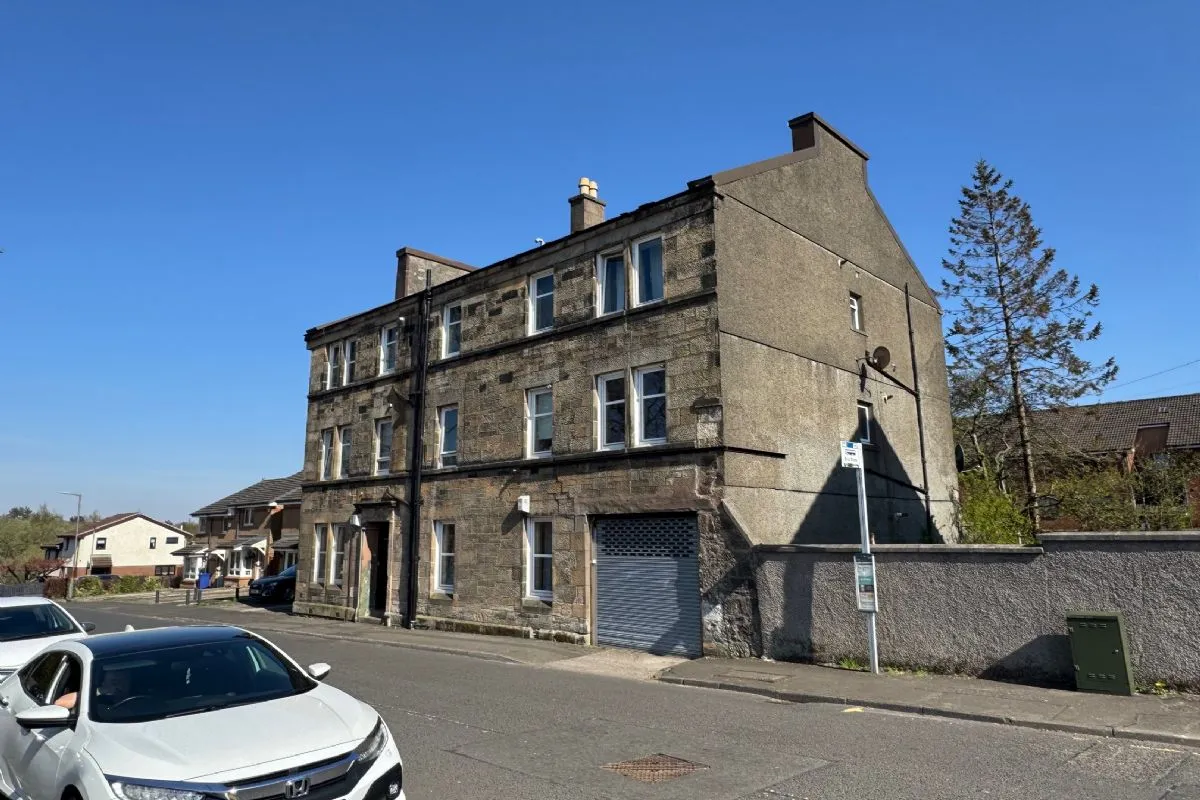 1 Bedroom   Flat