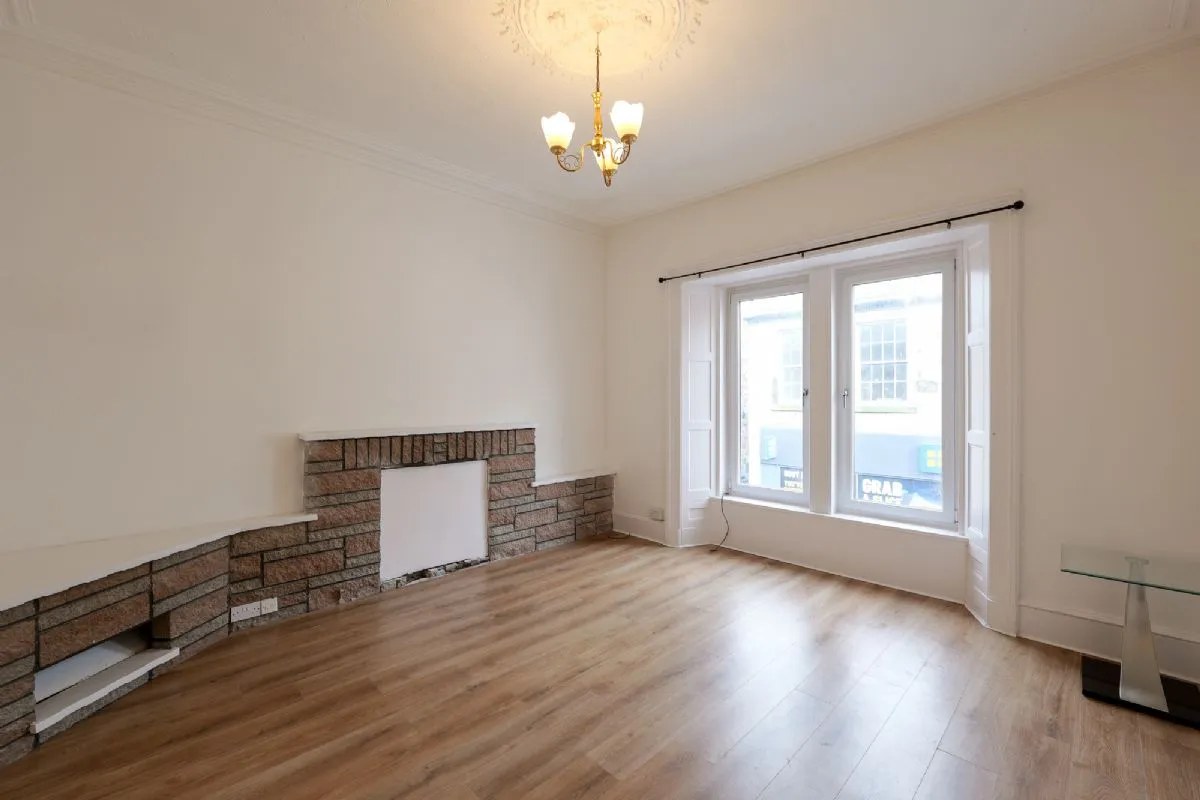 2 Bedroom   Flat