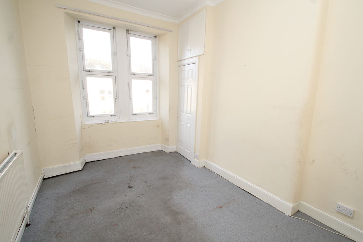 2 Bedroom   Flat