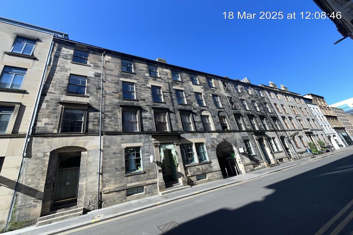 2 Bedroom   Flat