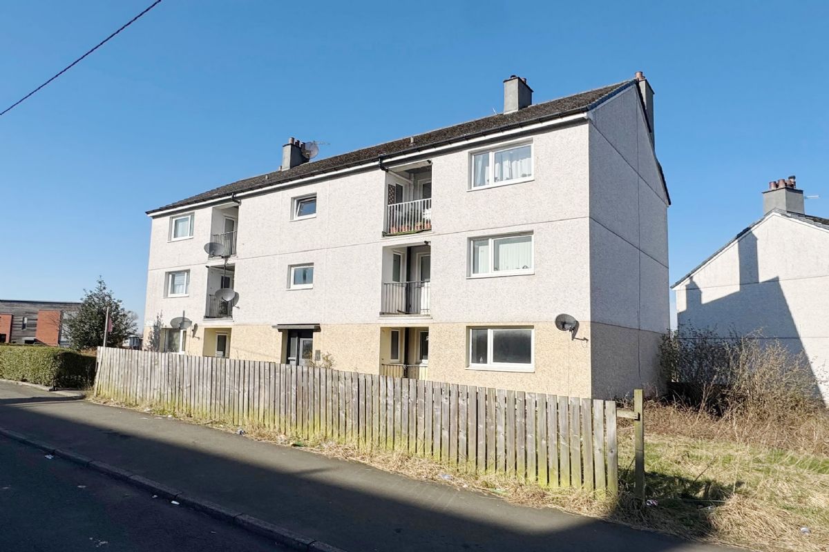 2 Bedroom   Flat