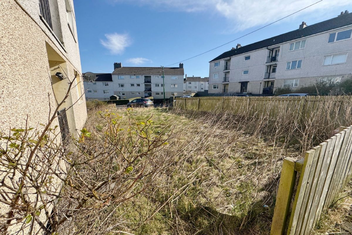 2 Bedroom   Flat