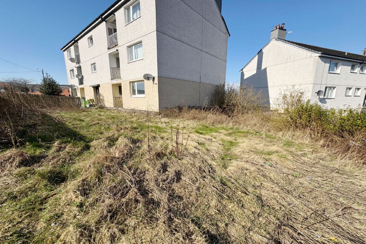 2 Bedroom   Flat