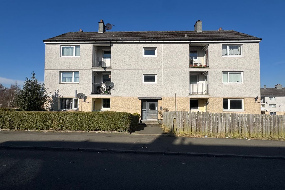2 Bedroom   Flat