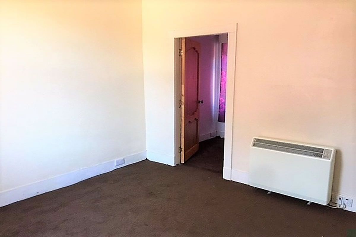 2 Bedroom   House