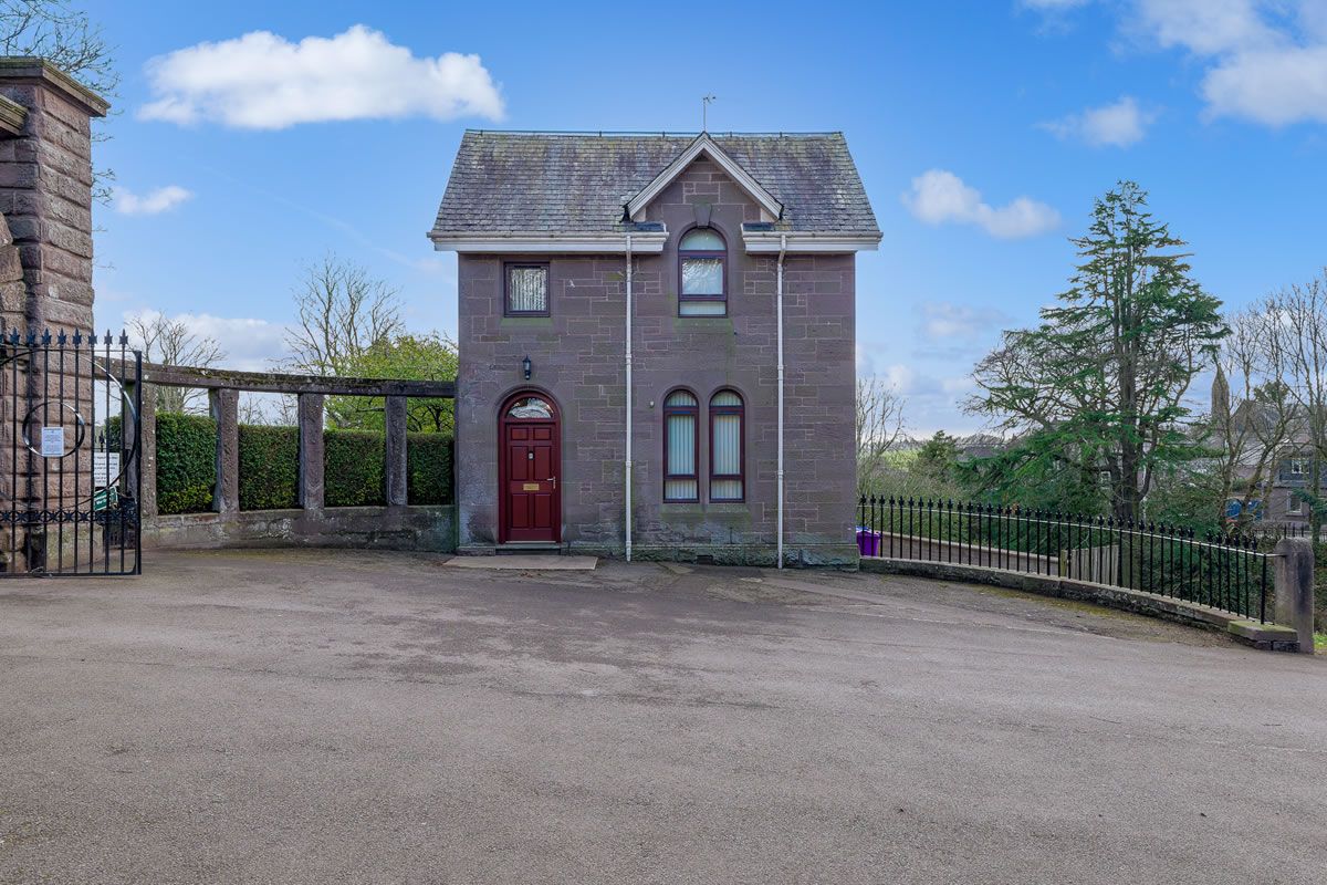 3 Bedroom   House