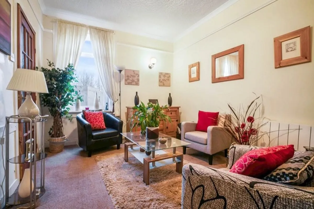 1 Bedroom   Flat