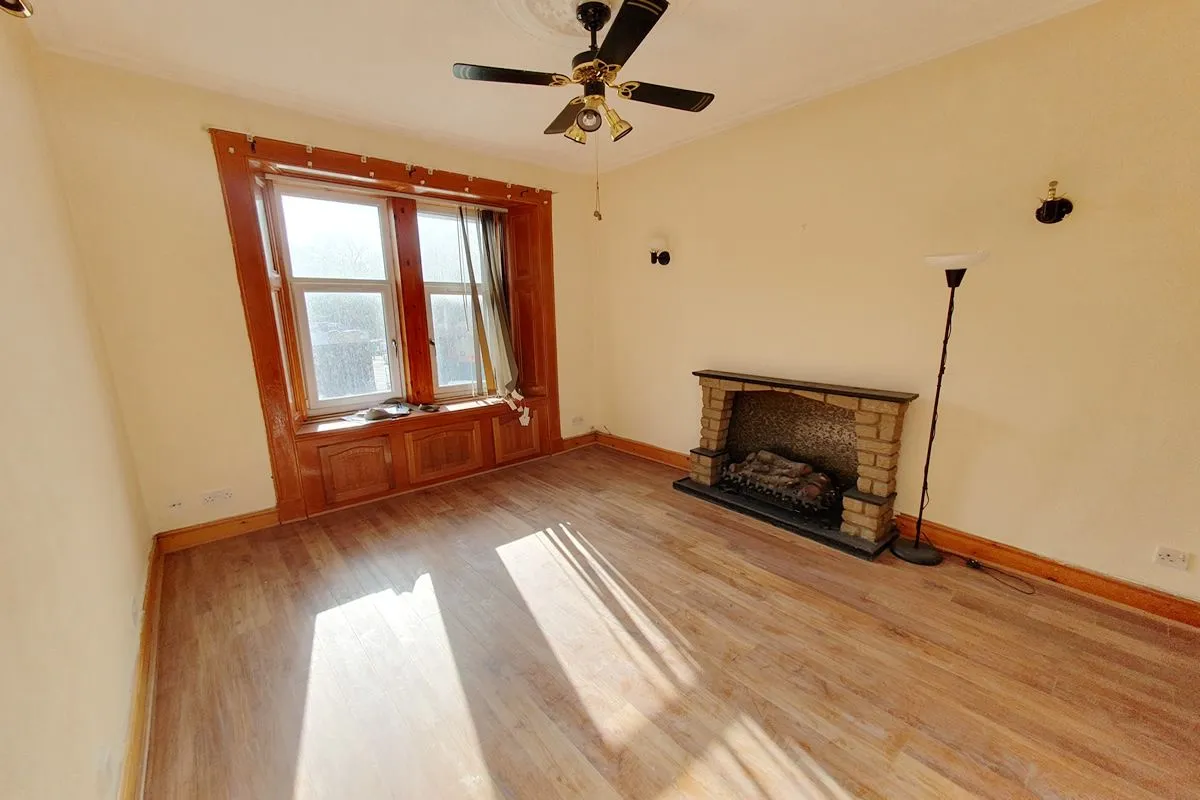 1 Bedroom   Flat