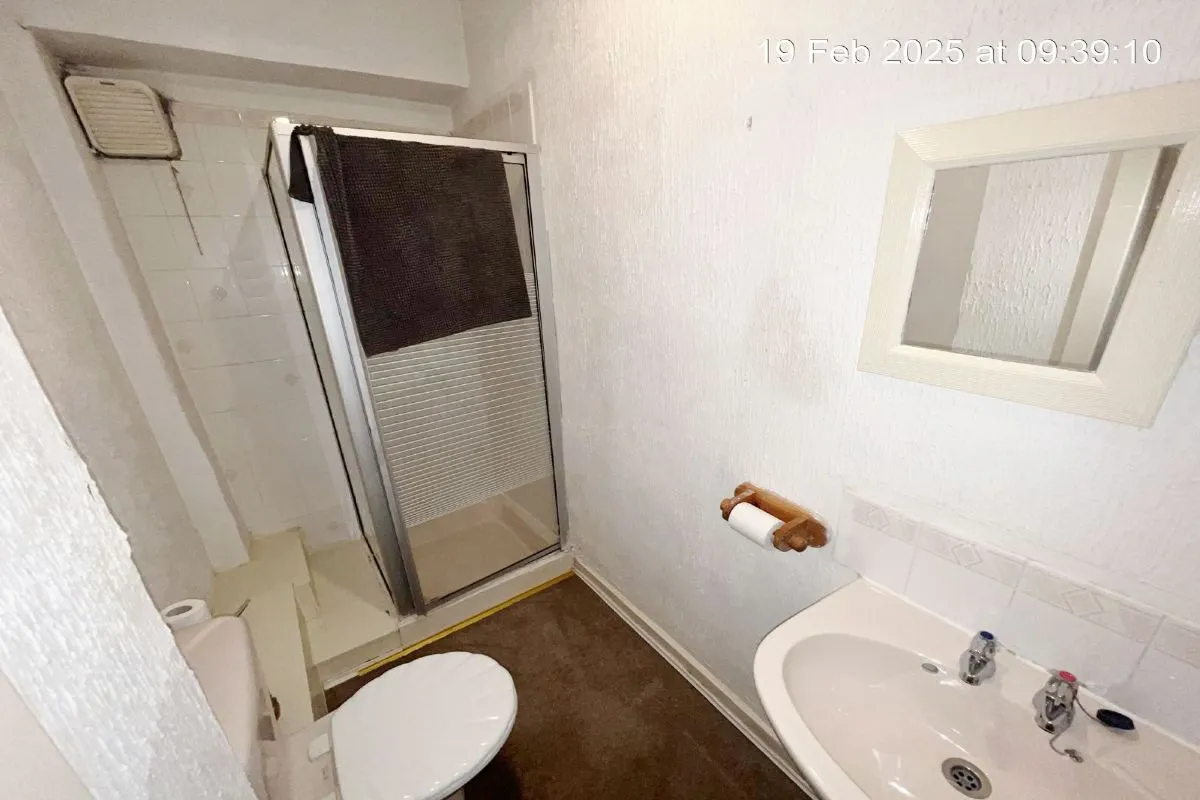 1 Bedroom   Flat