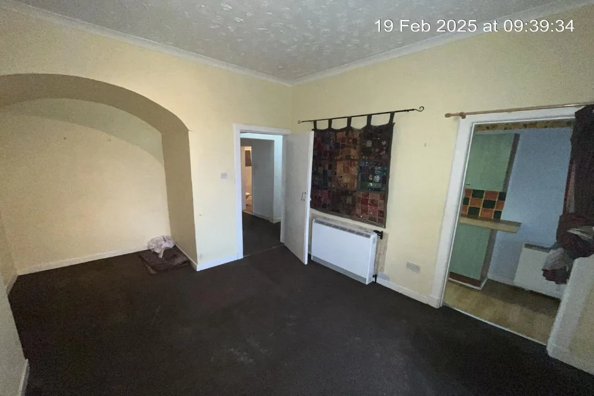 1 Bedroom   Flat
