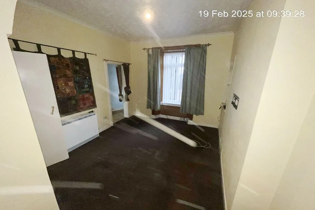 1 Bedroom   Flat