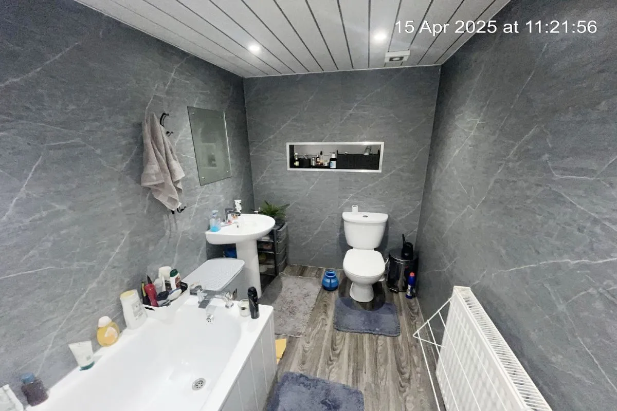 3 Bedroom   House