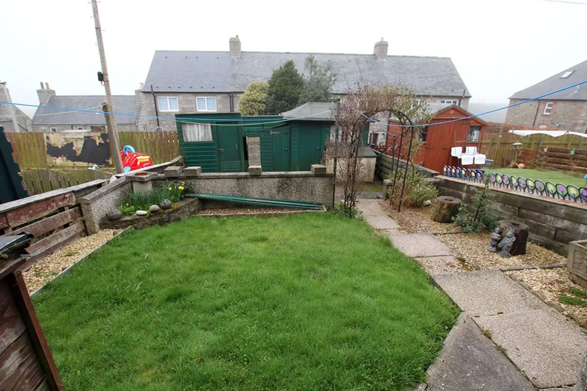 3 Bedroom   House