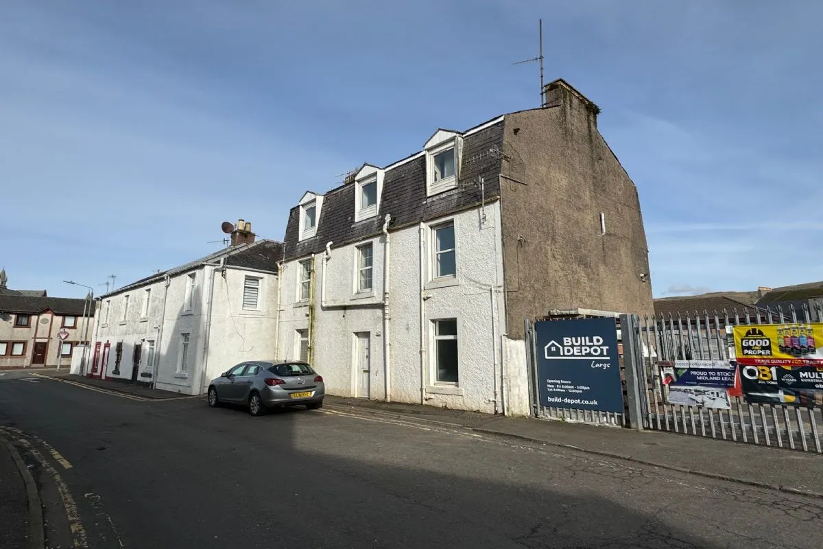 1 Bedroom   Flat