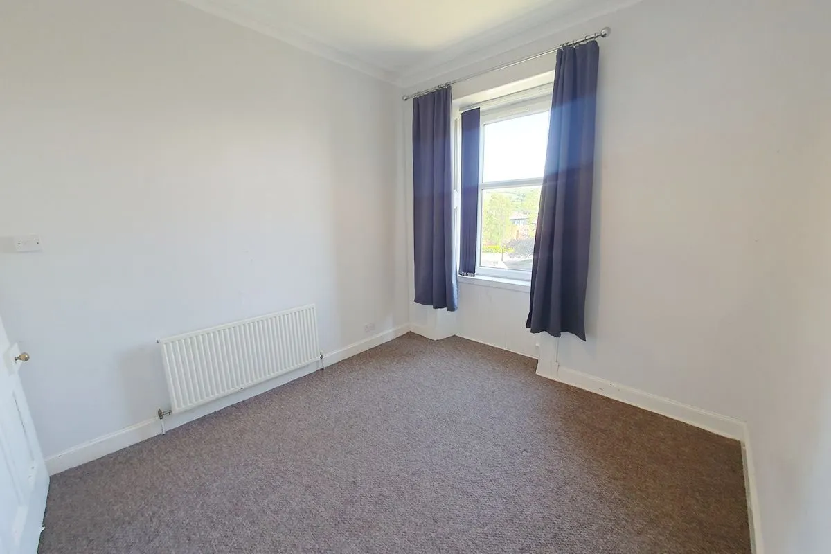 2 Bedroom   Flat