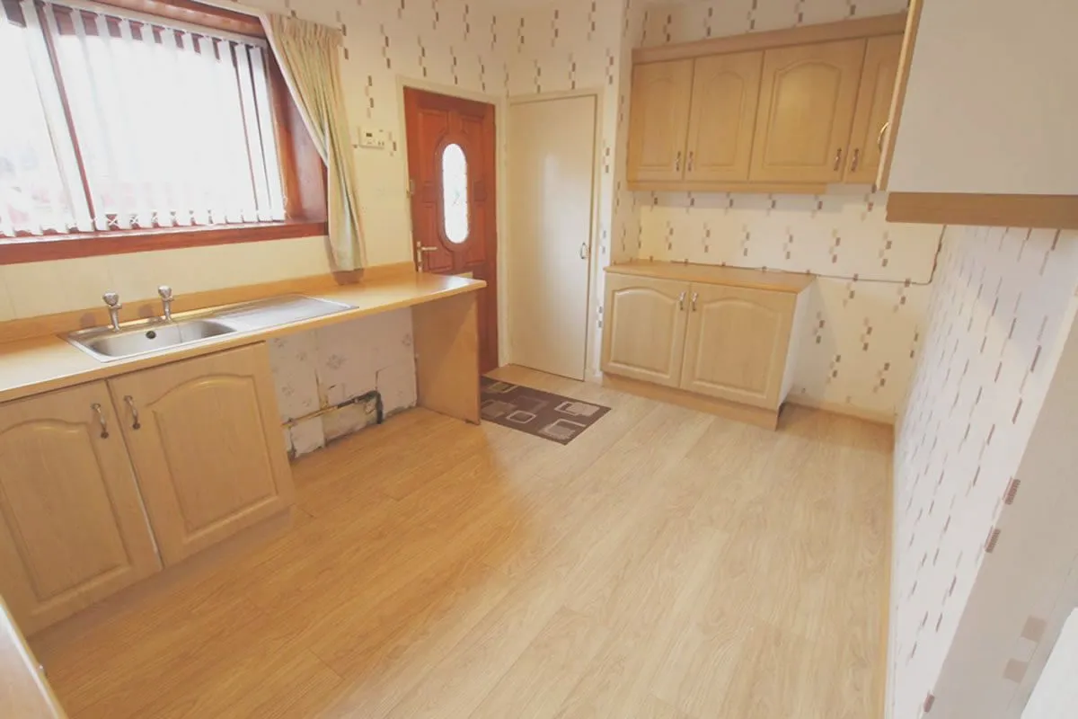 3 Bedroom   House