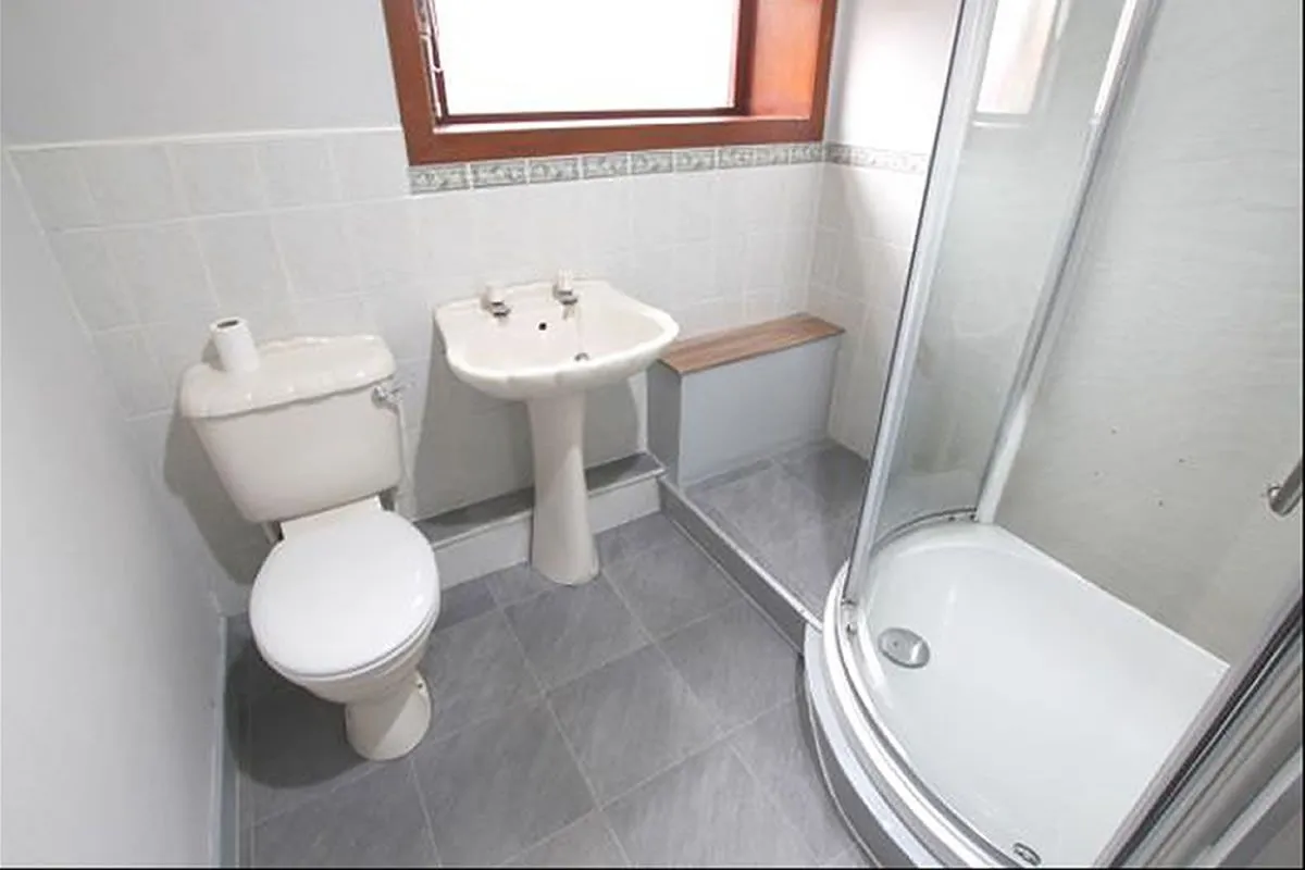 3 Bedroom   House