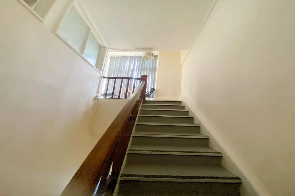 1 Bedroom   Flat