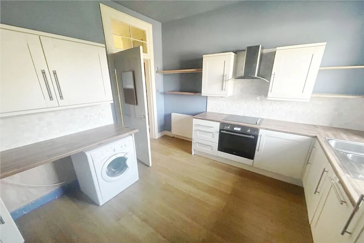 1 Bedroom   Flat