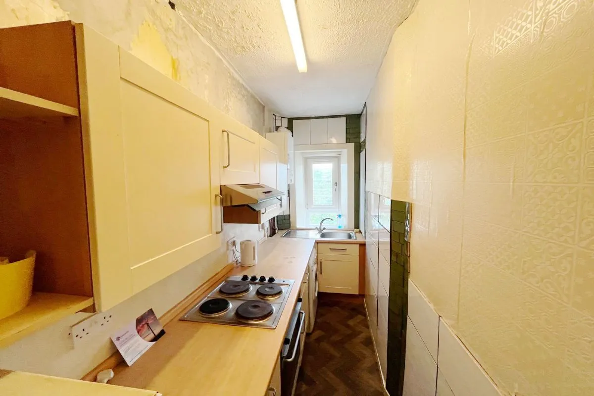 1 Bedroom   Flat