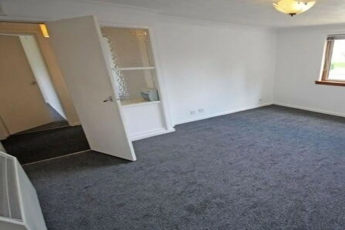 2 Bedroom   Flat