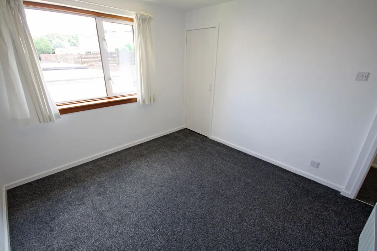 2 Bedroom   Flat