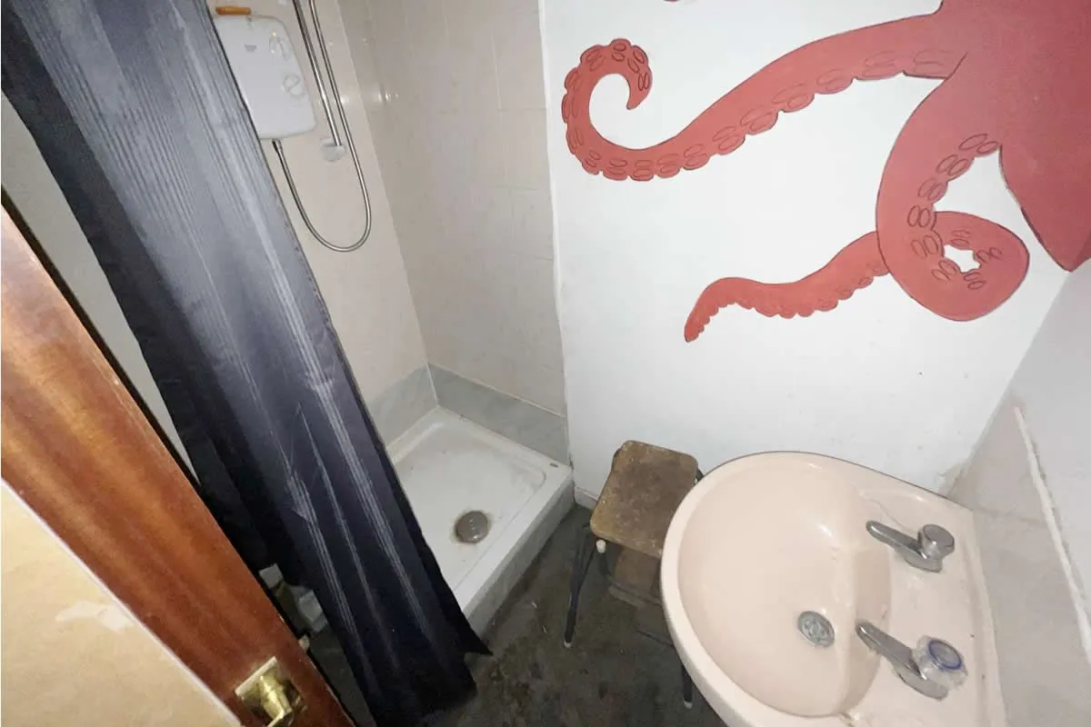 1 Bedroom   Flat