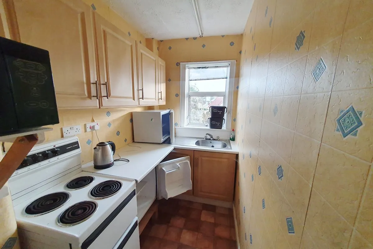 1 Bedroom   Flat