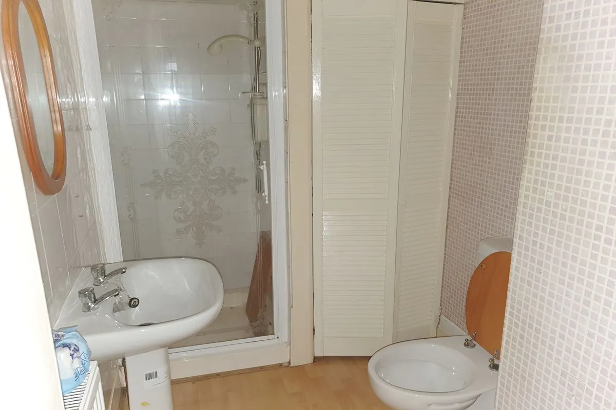 1 Bedroom   Flat